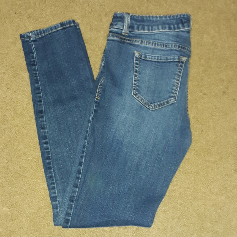 Womens skinny jeans